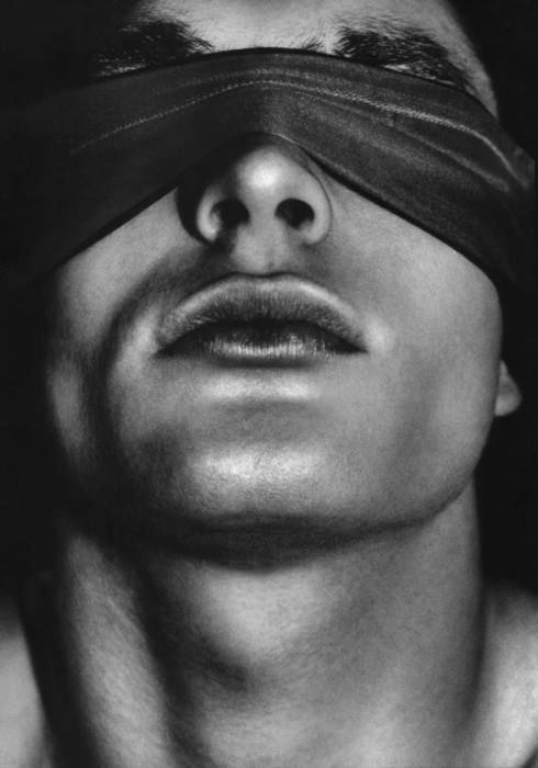 blind fold adventurous sex